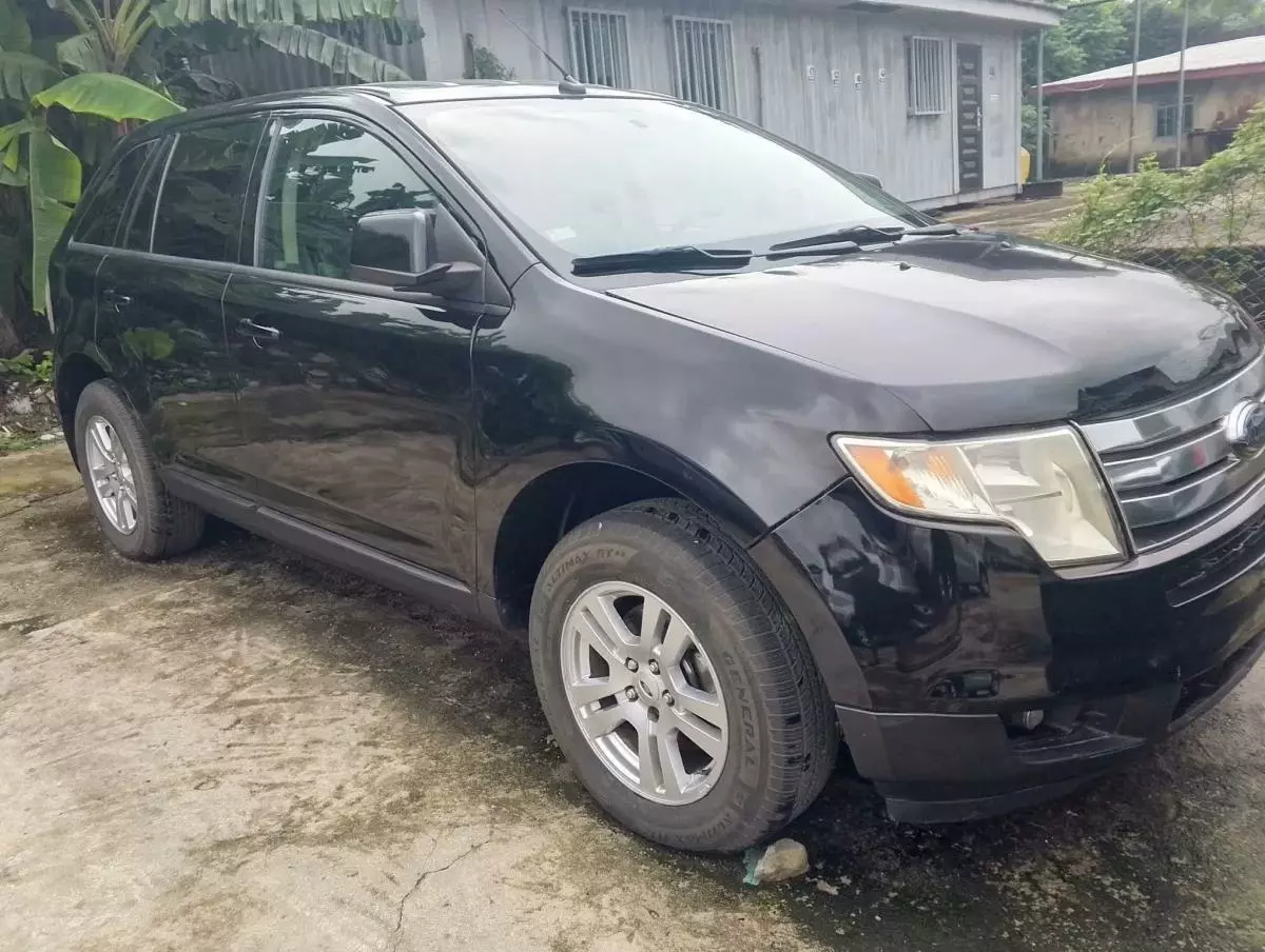 Ford Edge   - 2008