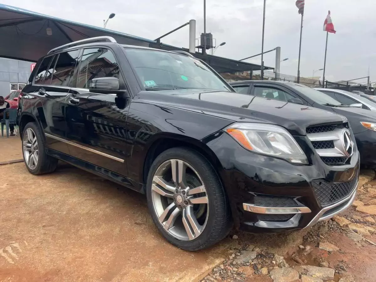 Mercedes-Benz GLK 350   - 2013