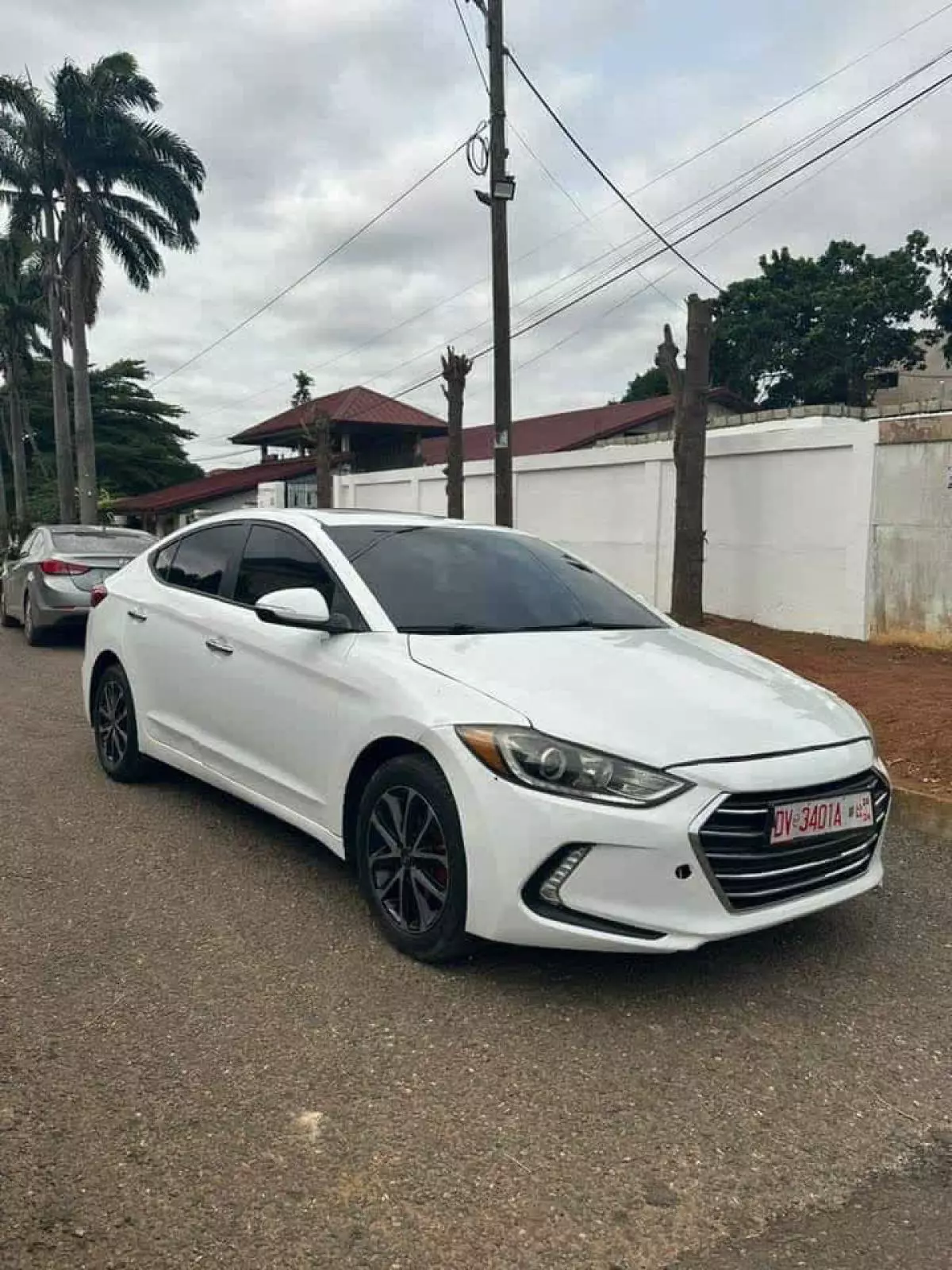 Hyundai Elantra   - 2018