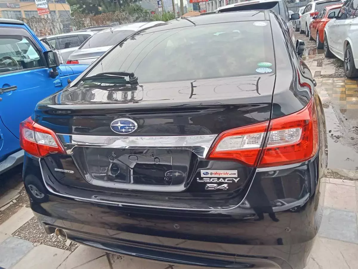 Subaru Legacy B4   - 2016