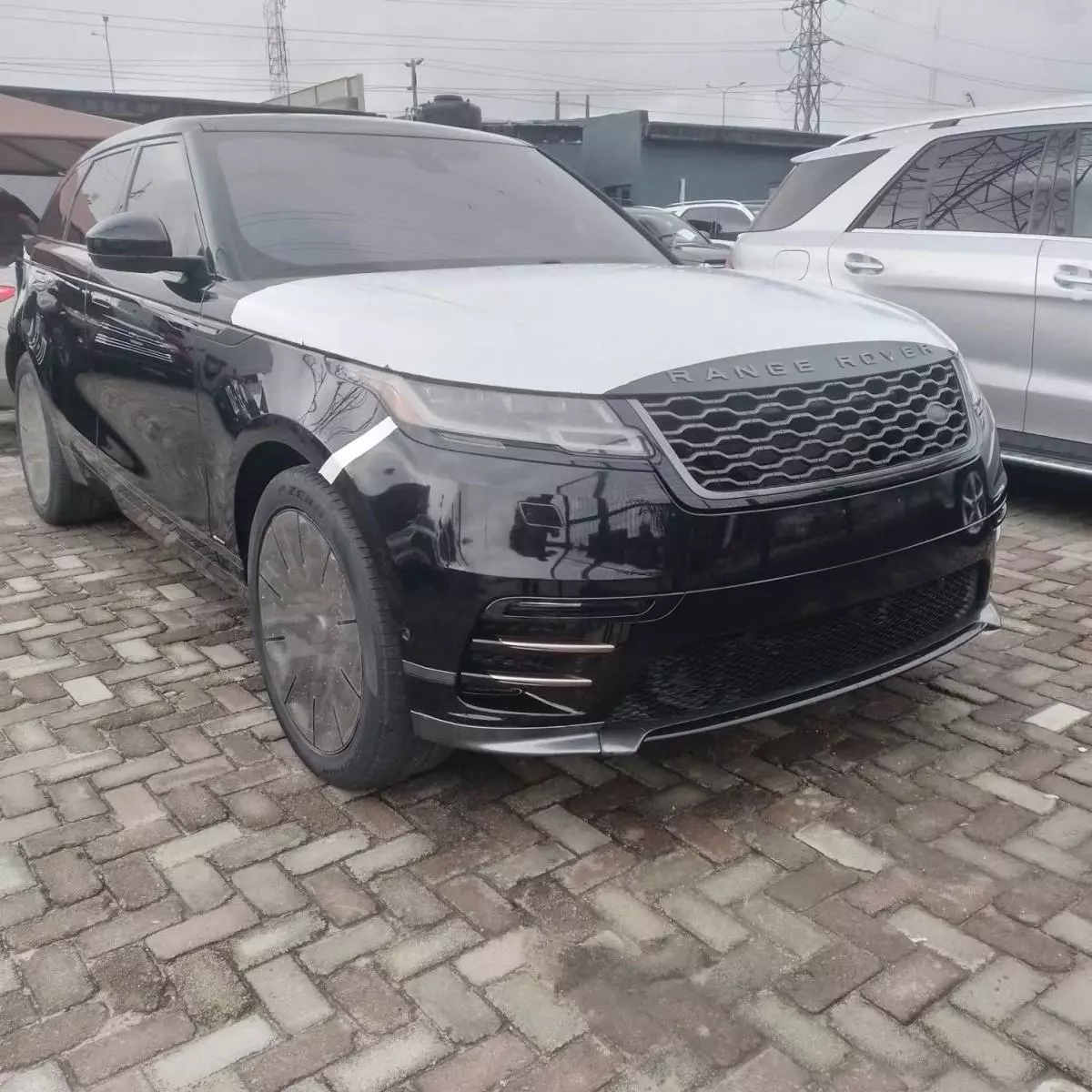 Land Rover Range Rover Velar   - 2019