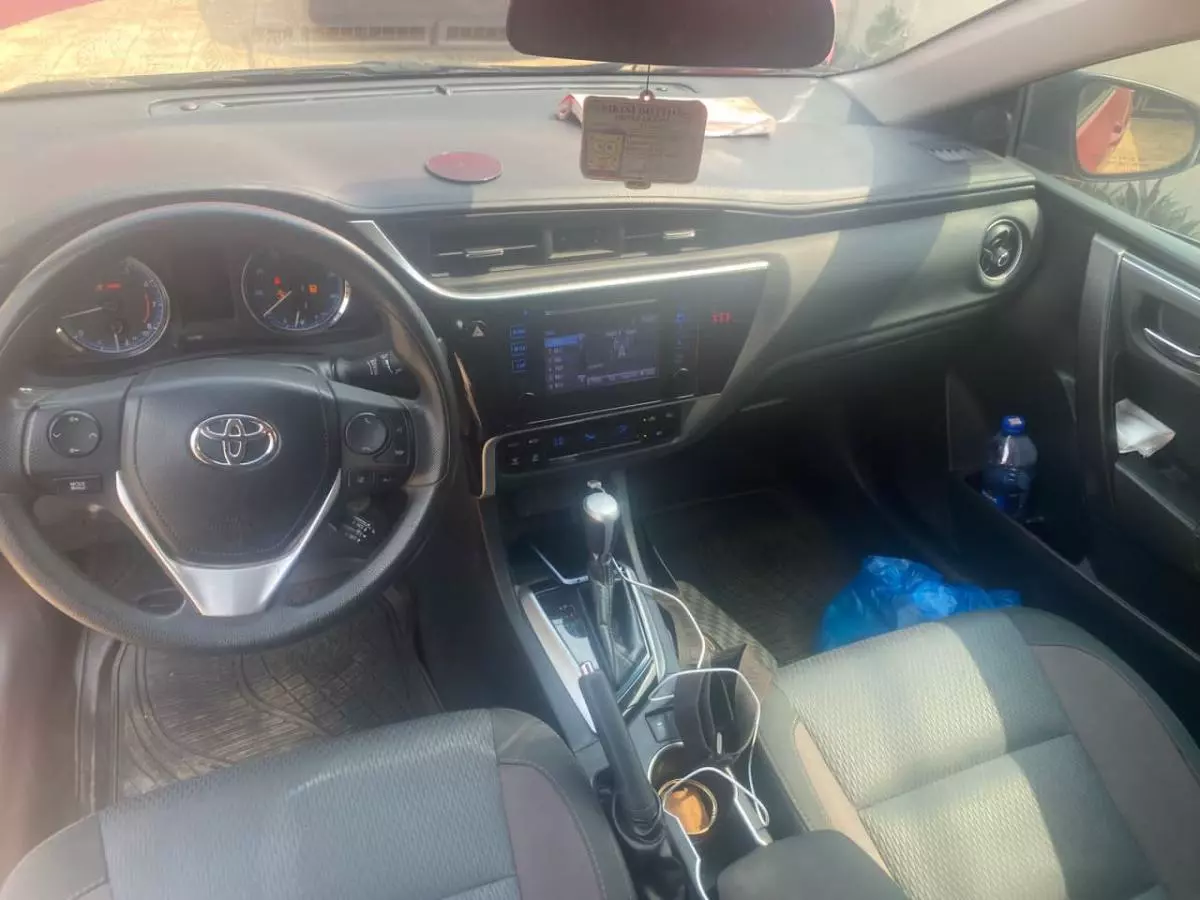 Toyota Corolla   - 2019