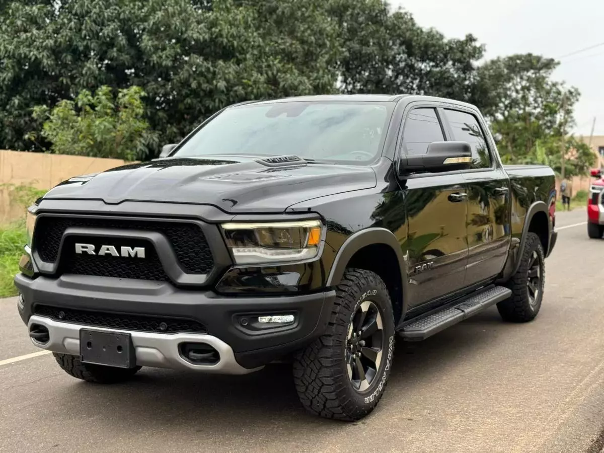 Dodge RAM   - 2023