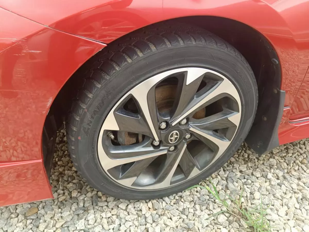 Toyota Scion - 2016