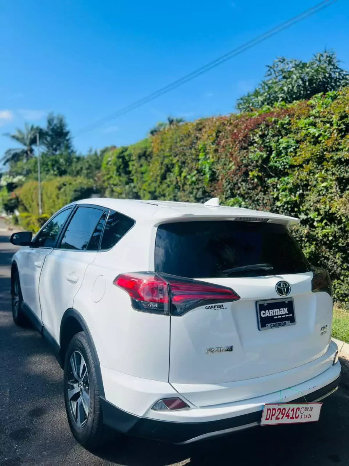 Toyota RAV 4   - 2017