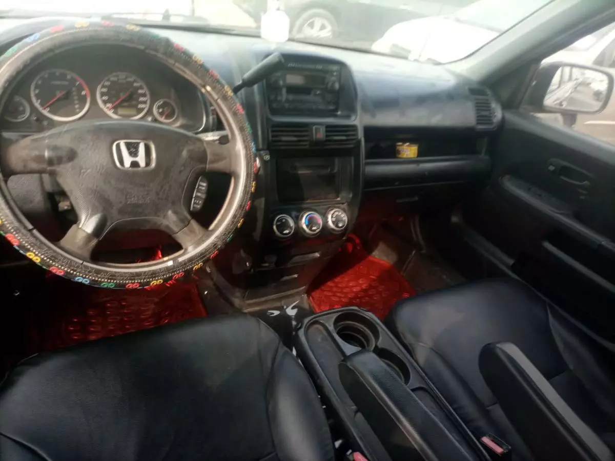 Honda CR-V   - 2004