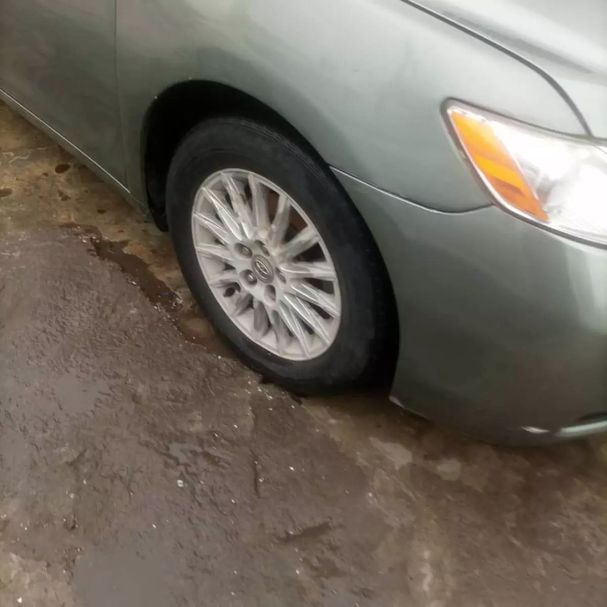 Toyota Camry   - 2007