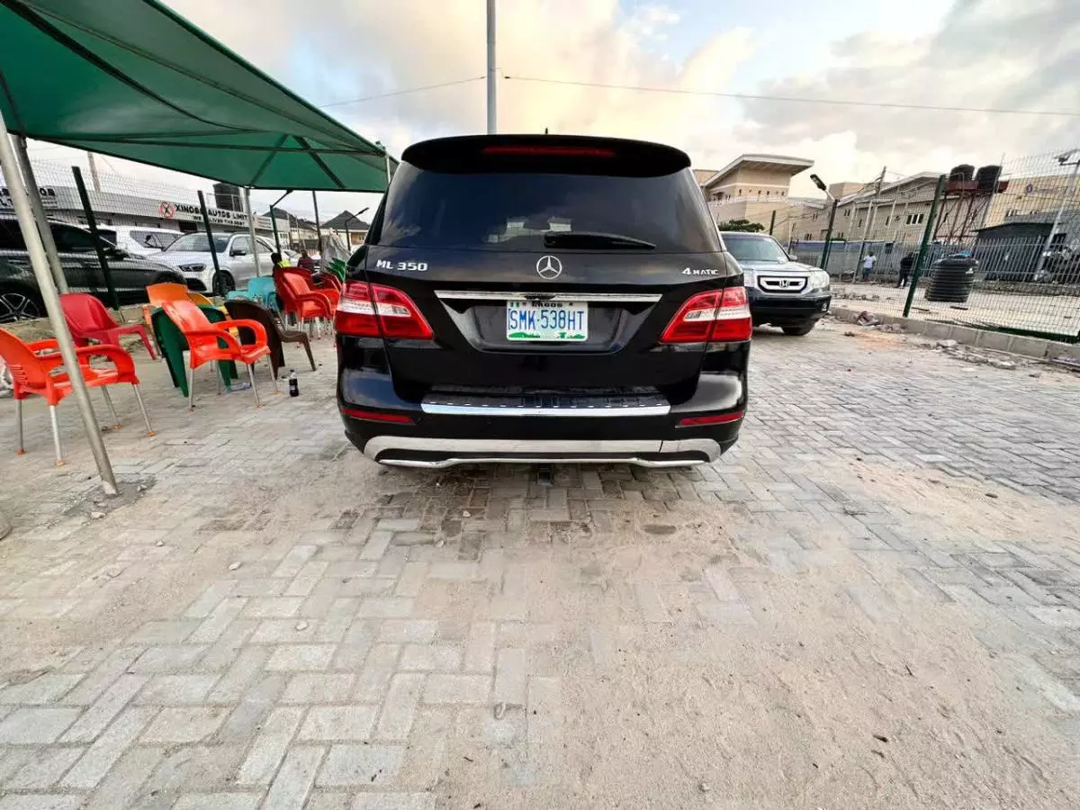 Mercedes-Benz ML 350 - 2012