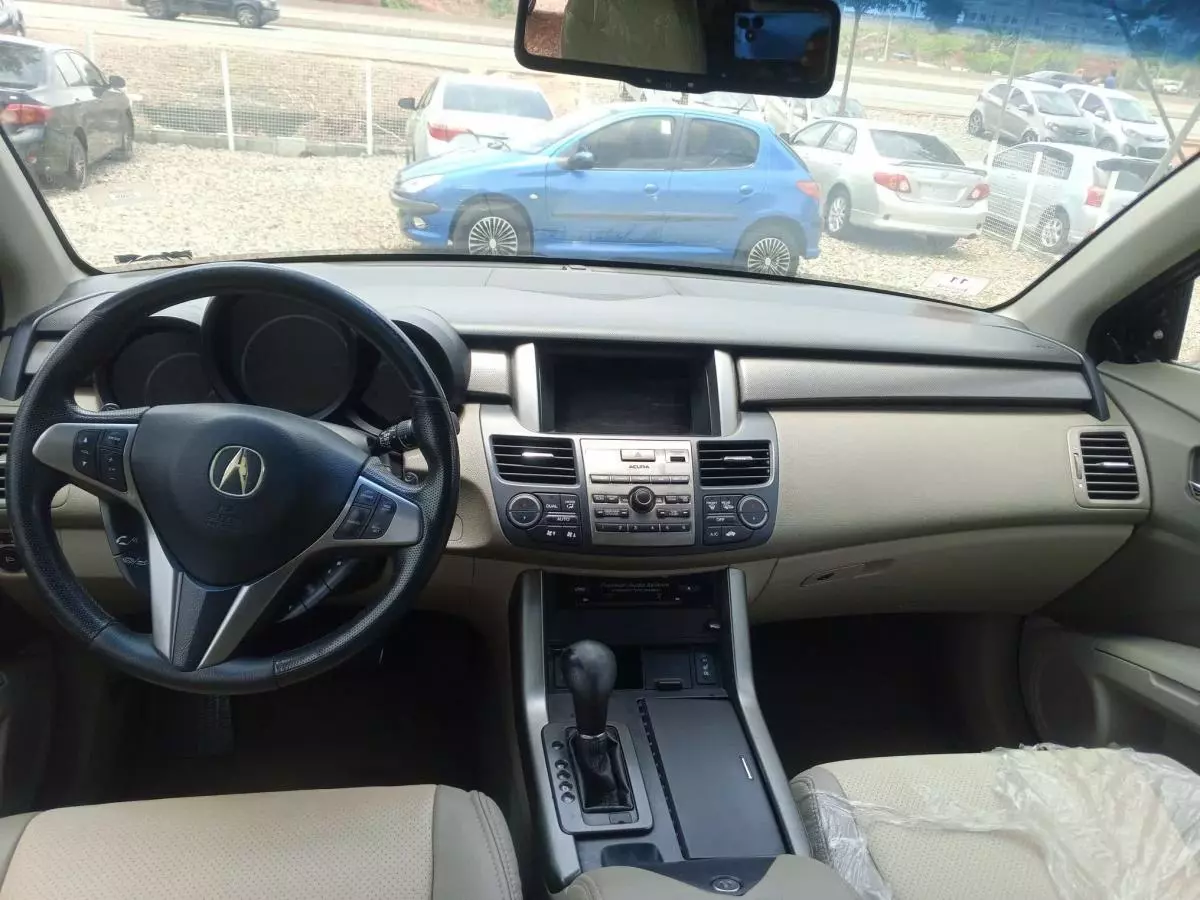 Acura RDX   - 2010