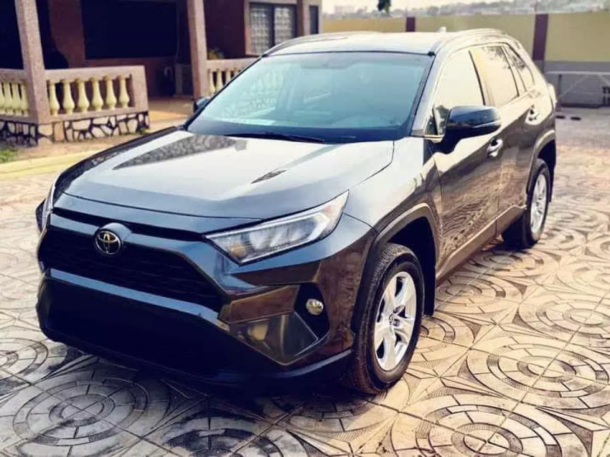 Toyota RAV 4   - 2022