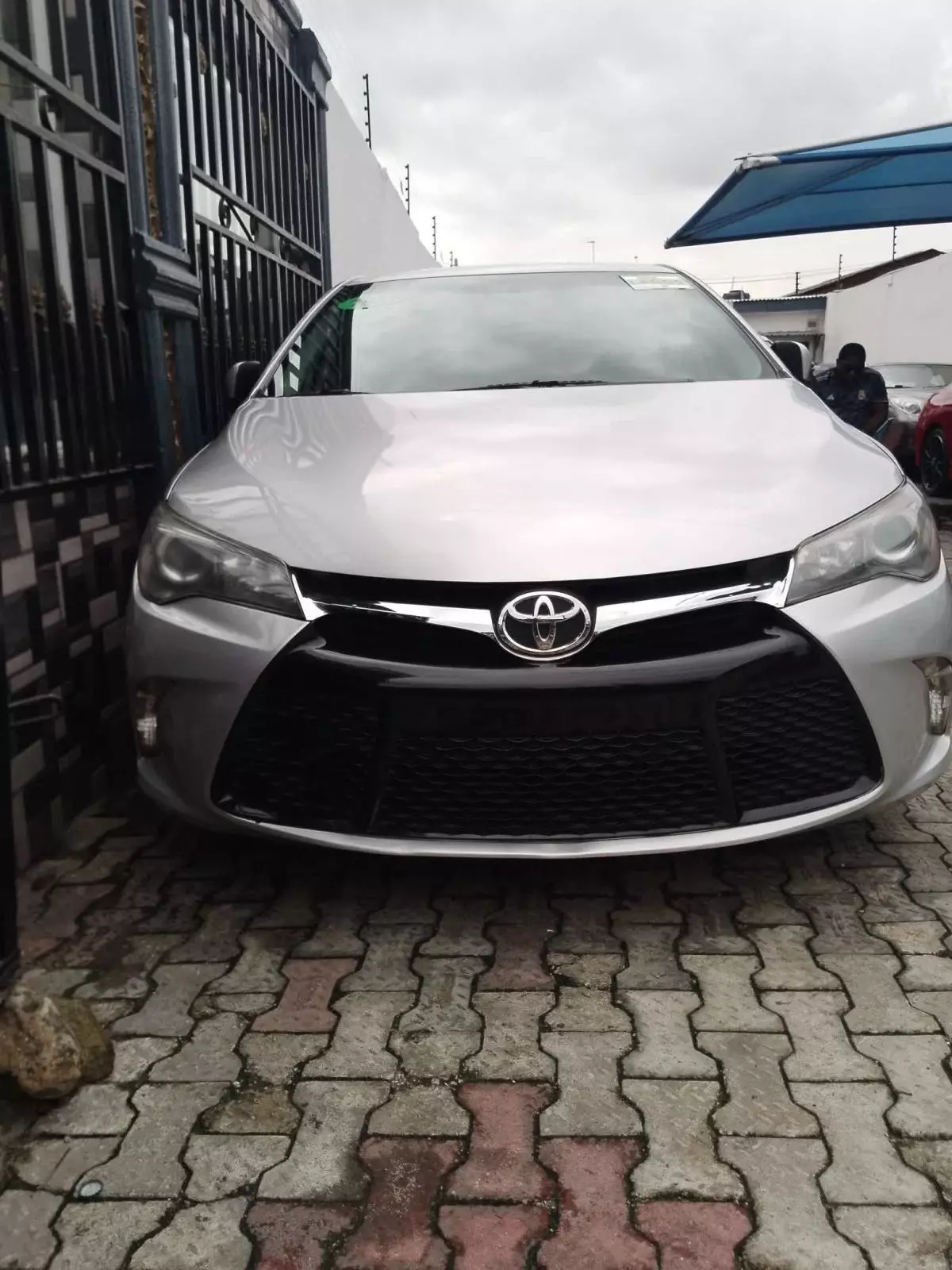 Toyota Camry   - 2015