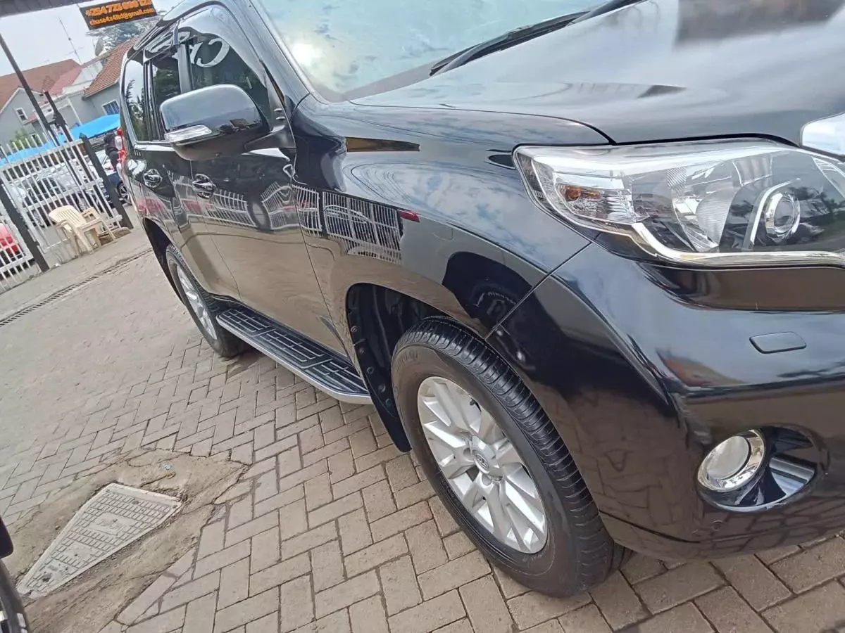 Toyota Land Cruiser Prado TX L   - 2016