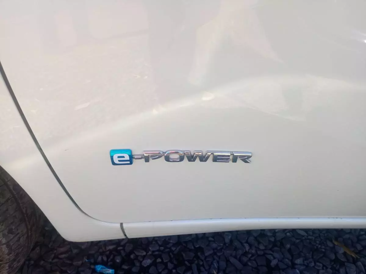 Nissan Note Hybrid E-Power   - 2017