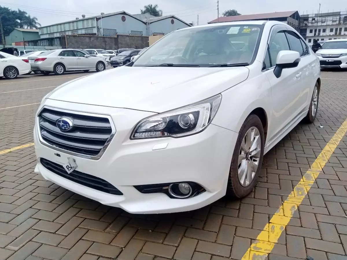 Subaru Legacy B4   - 2015