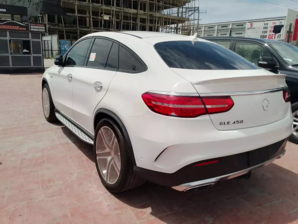 Mercedes-Benz GLE 350   - 2016