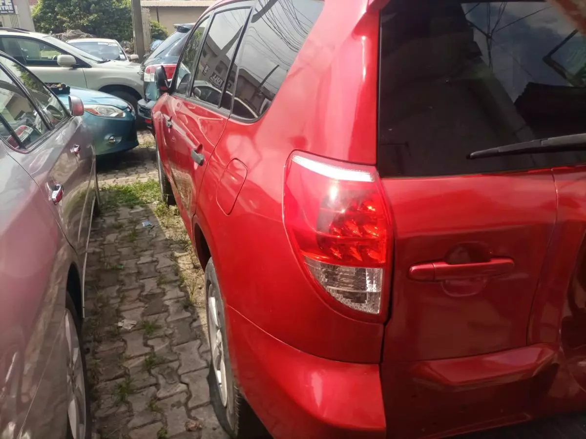 Toyota RAV 4 - 2006