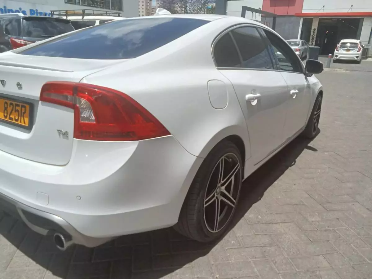 Volvo S60   - 2013