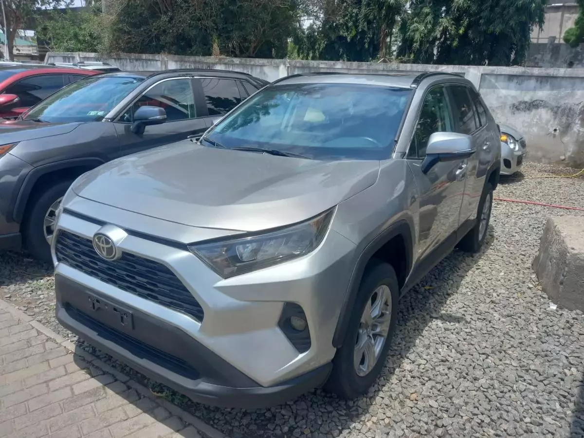 Toyota RAV 4   - 2022