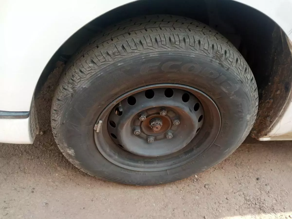 Toyota Hiace - 2013
