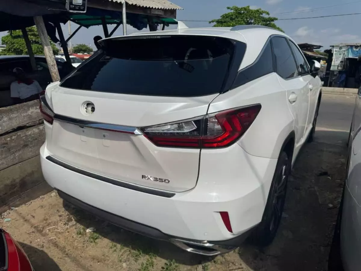 Lexus RX 350   - 2017