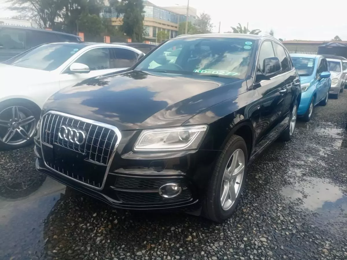 Audi Q5   - 2016