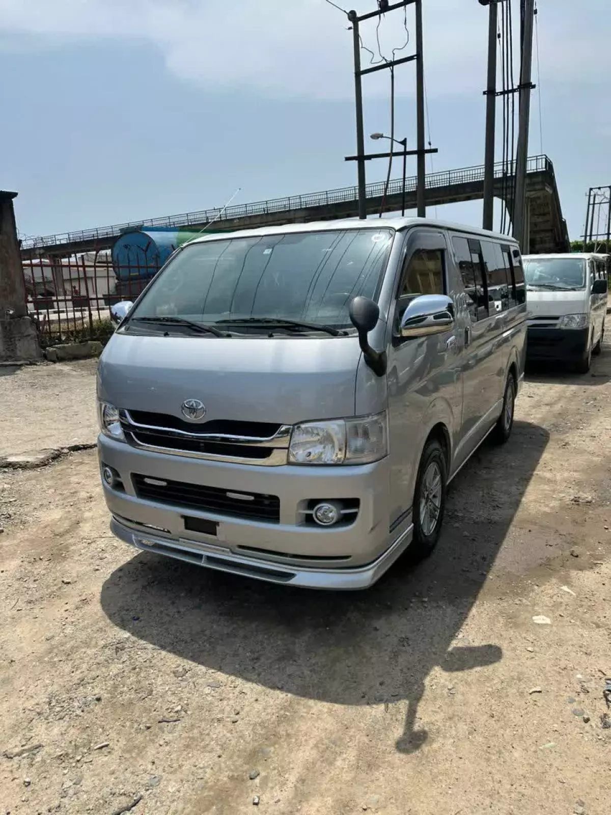 Toyota Hiace   - 2008