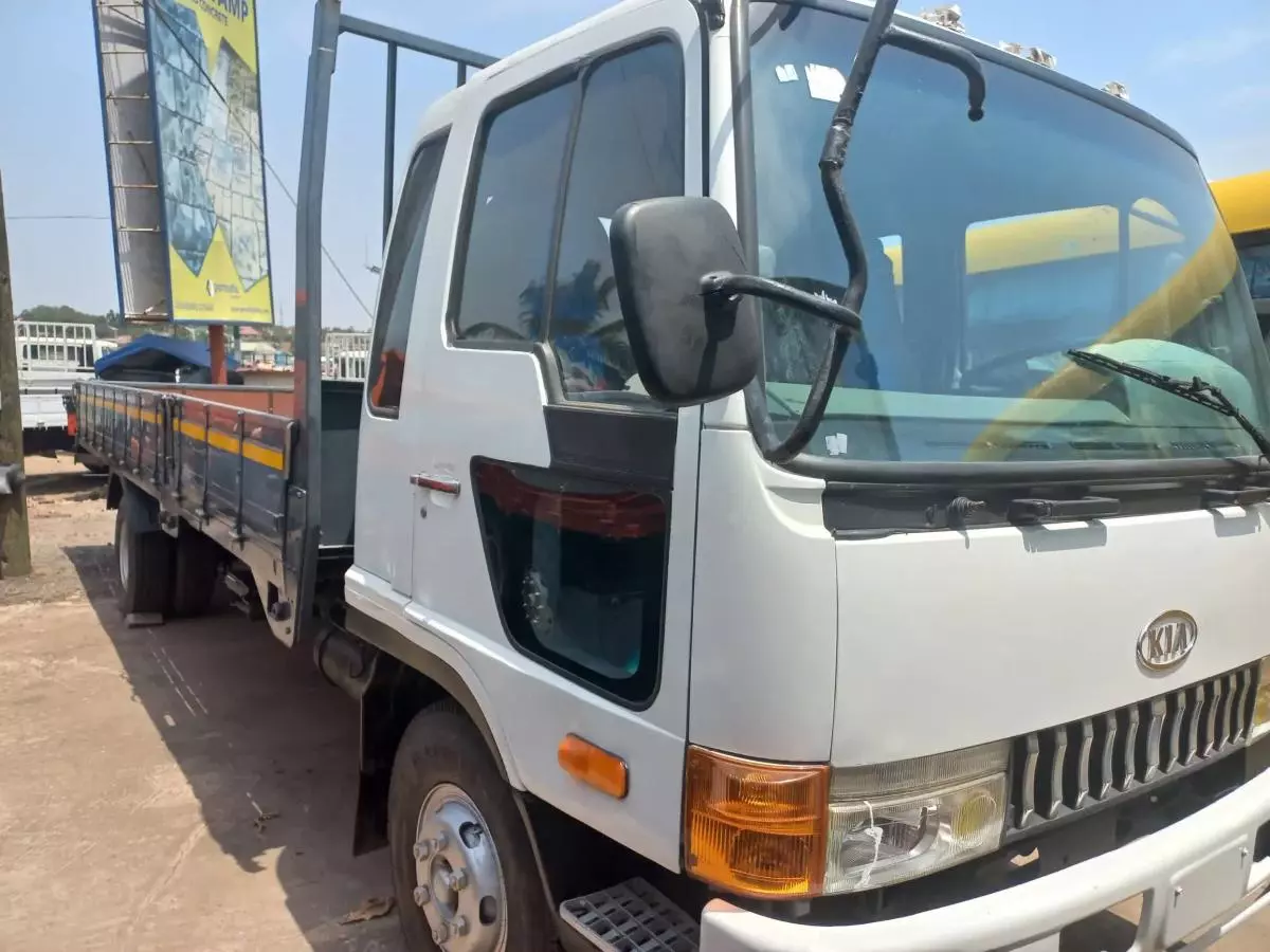 Daewoo Novus - 2000