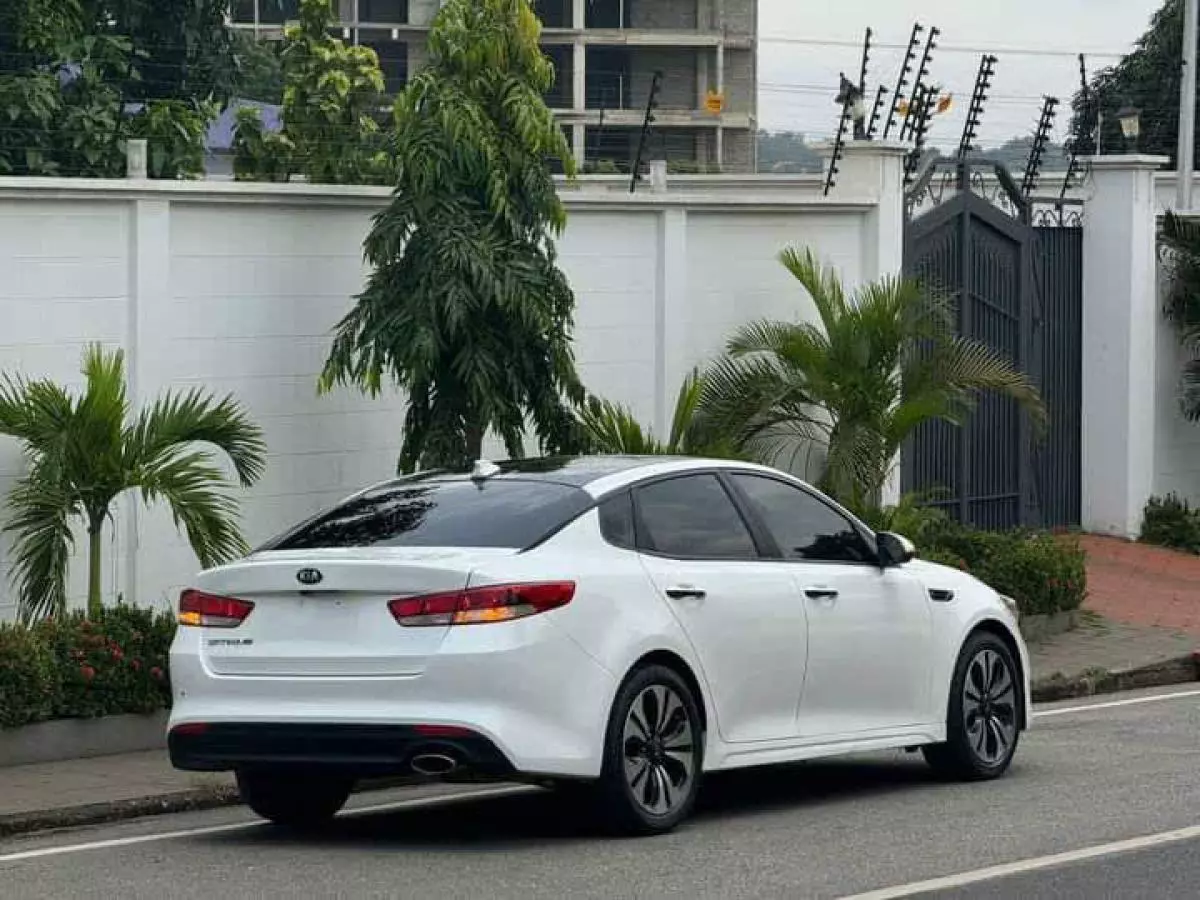 KIA Optima   - 2018