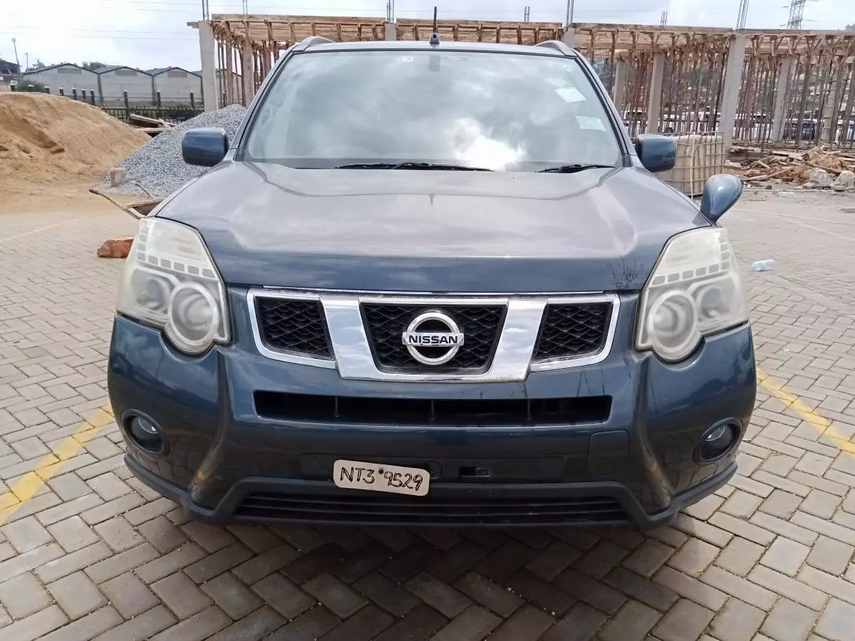 Nissan X-Trail   - 2009