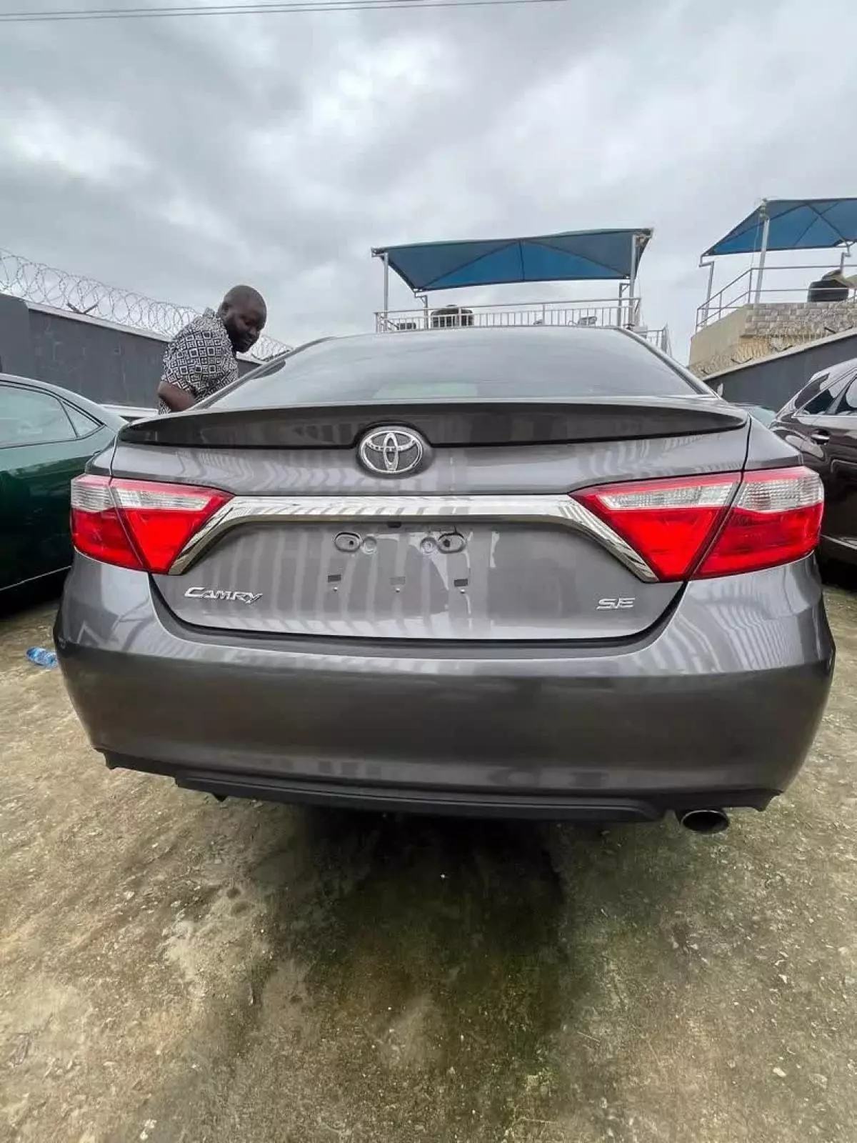 Toyota Camry   - 2015