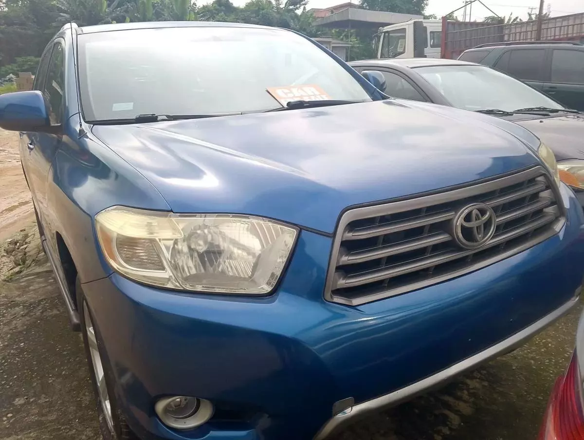 Toyota Highlander   - 2008