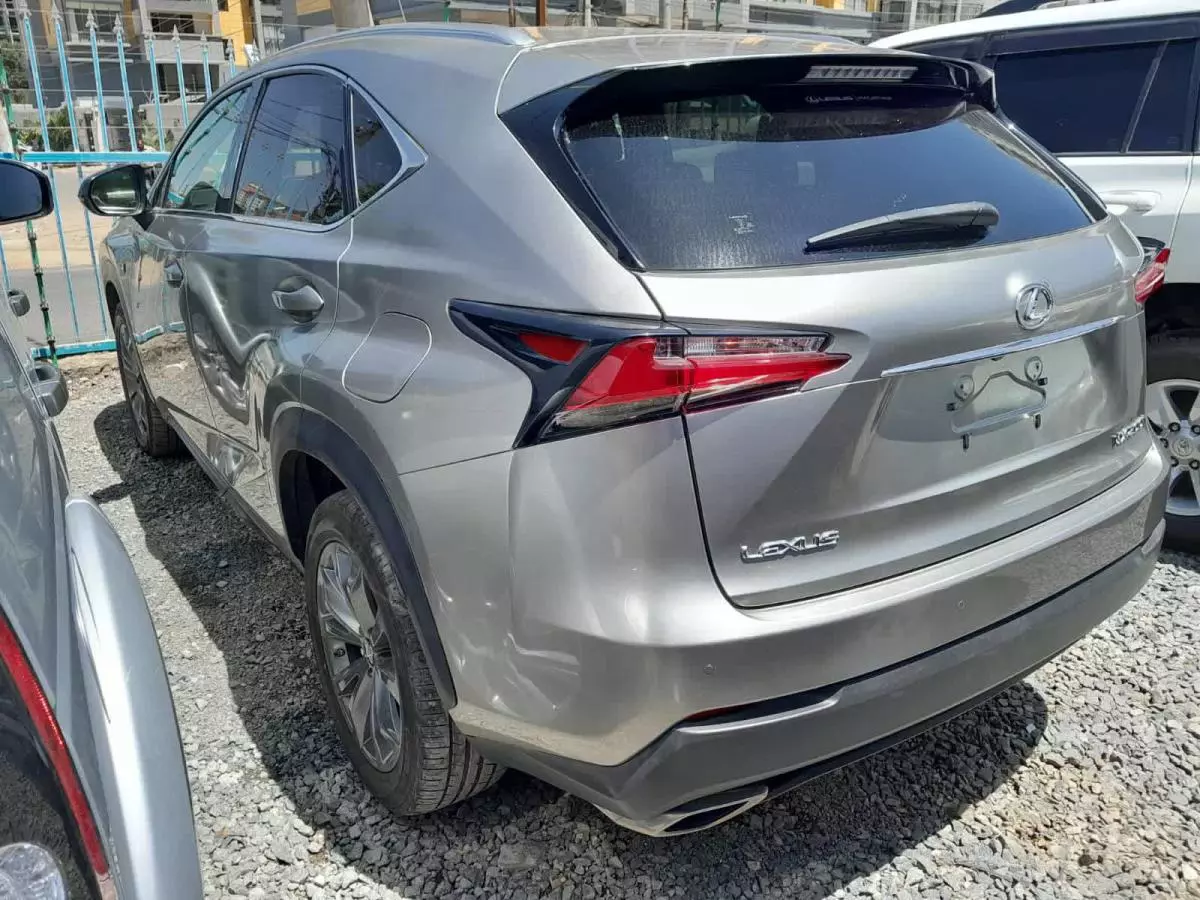 Lexus NX 200 - 2017