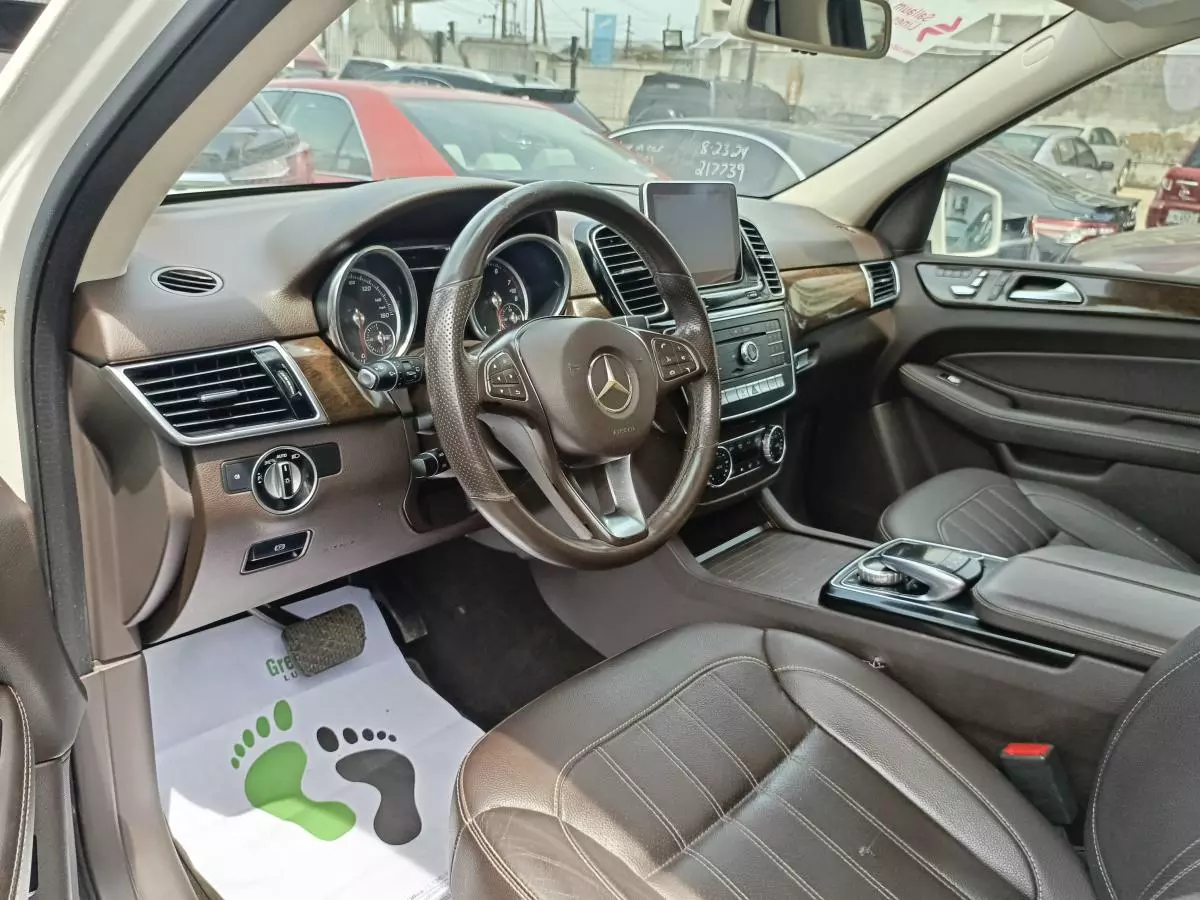 Mercedes-Benz GLE 350   - 2016