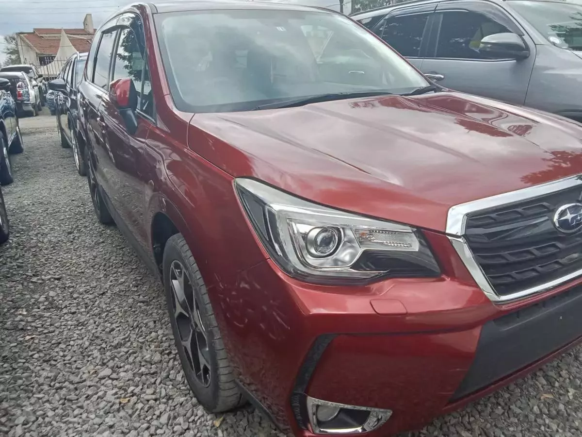 Subaru Forester   - 2017