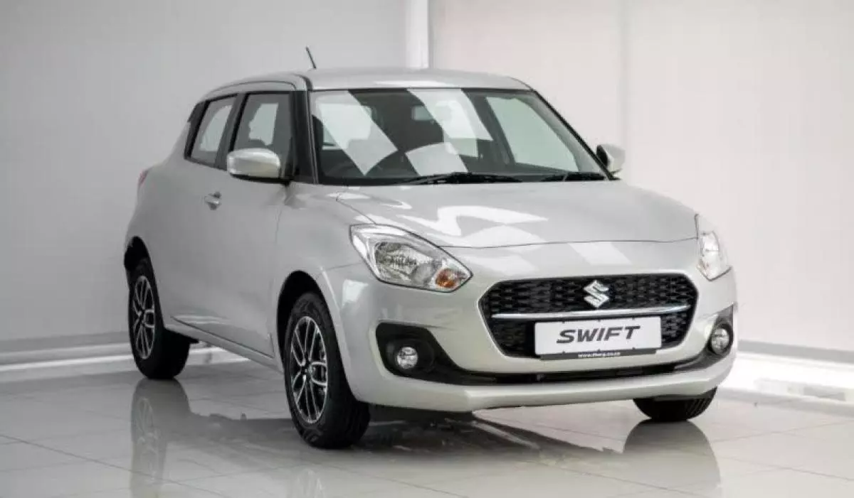 SUZUKI Swift   - 2023