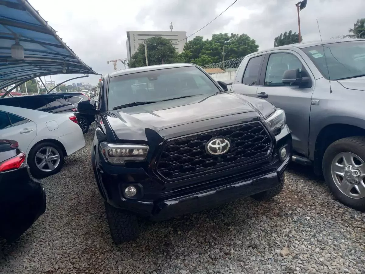 Toyota Tacoma   - 2020