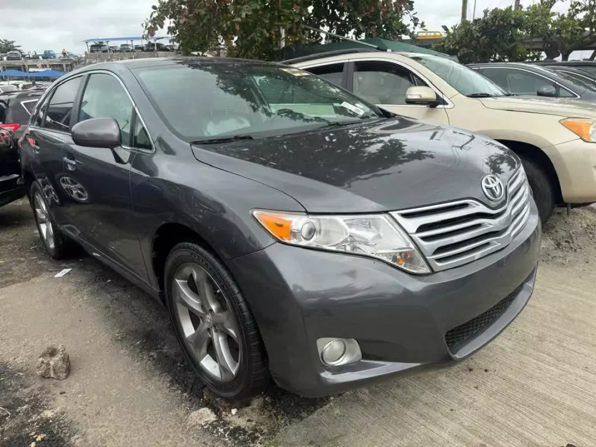 Toyota Venza   - 2009