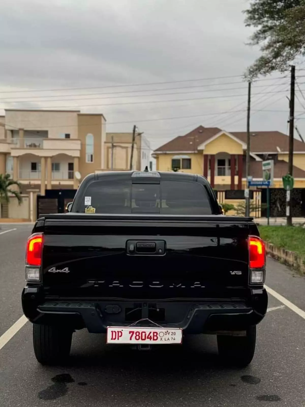 Toyota Tacoma   - 2021