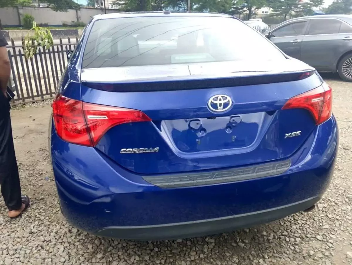 Toyota Corolla   - 2018