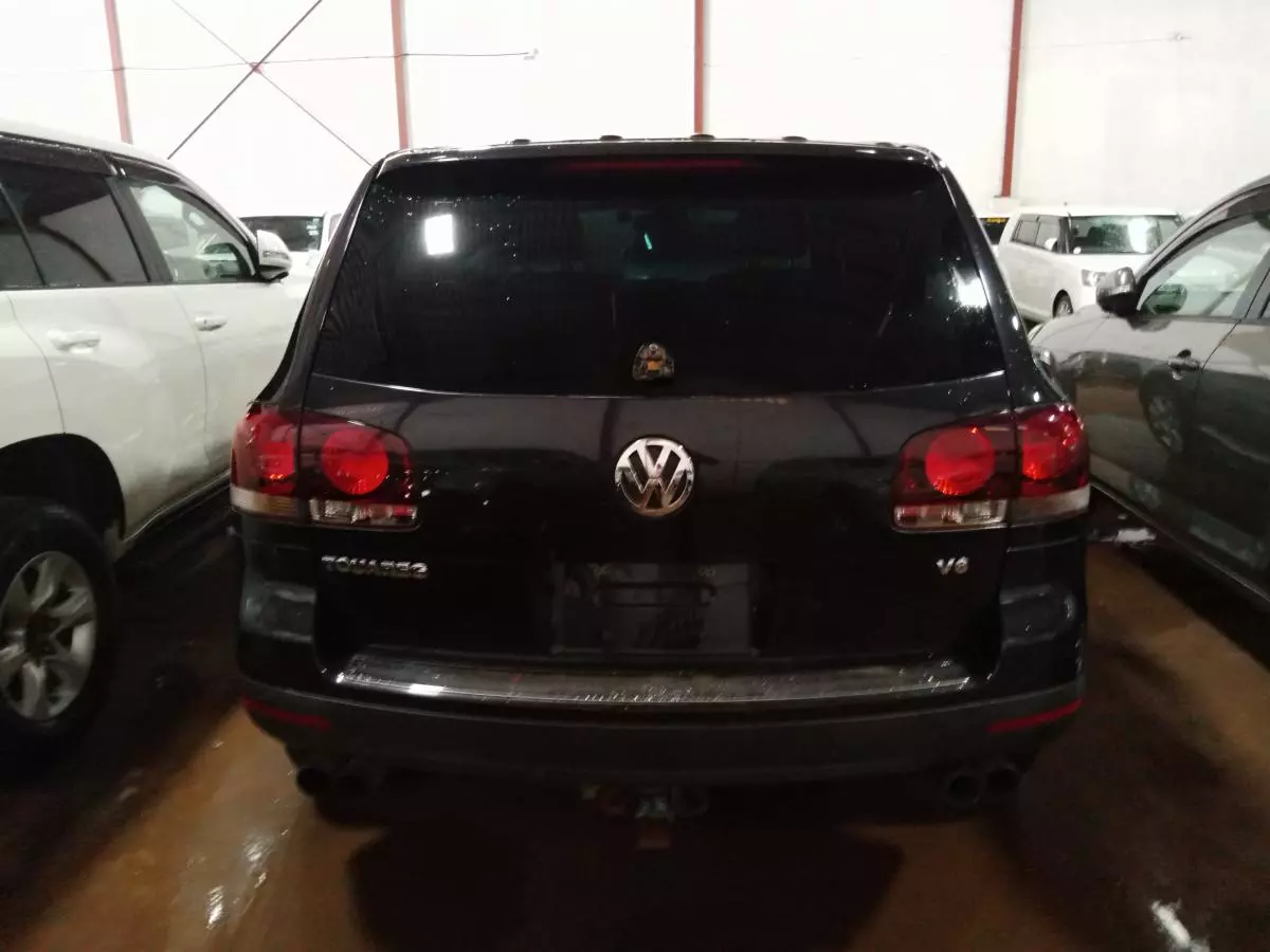 Volkswagen Touareg   - 2009