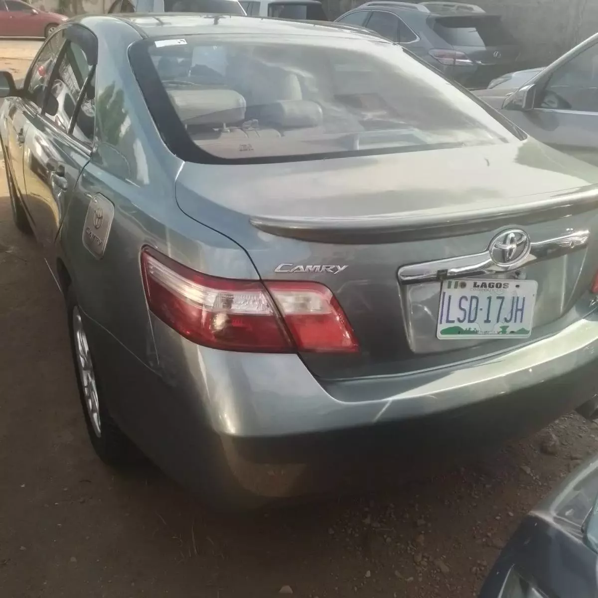 Toyota Camry   - 2007