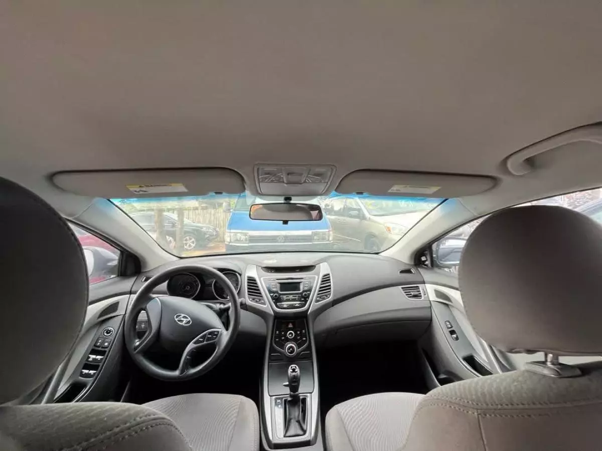 Hyundai Elantra   - 2016