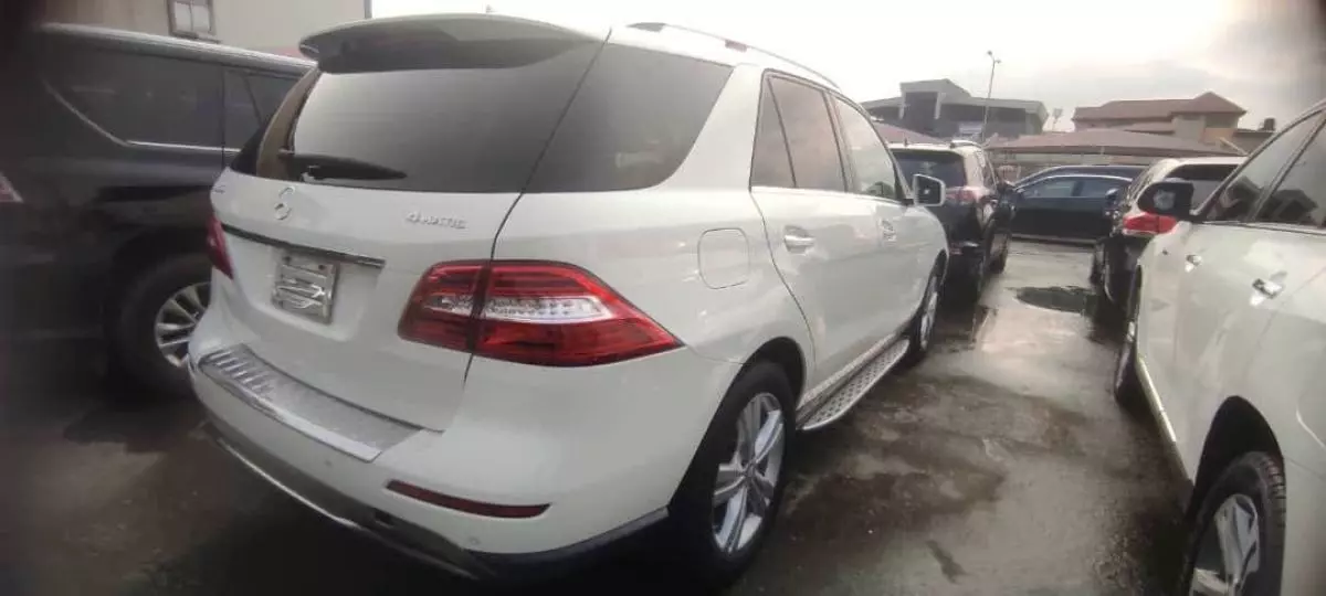 Mercedes-Benz ML 350   - 2013