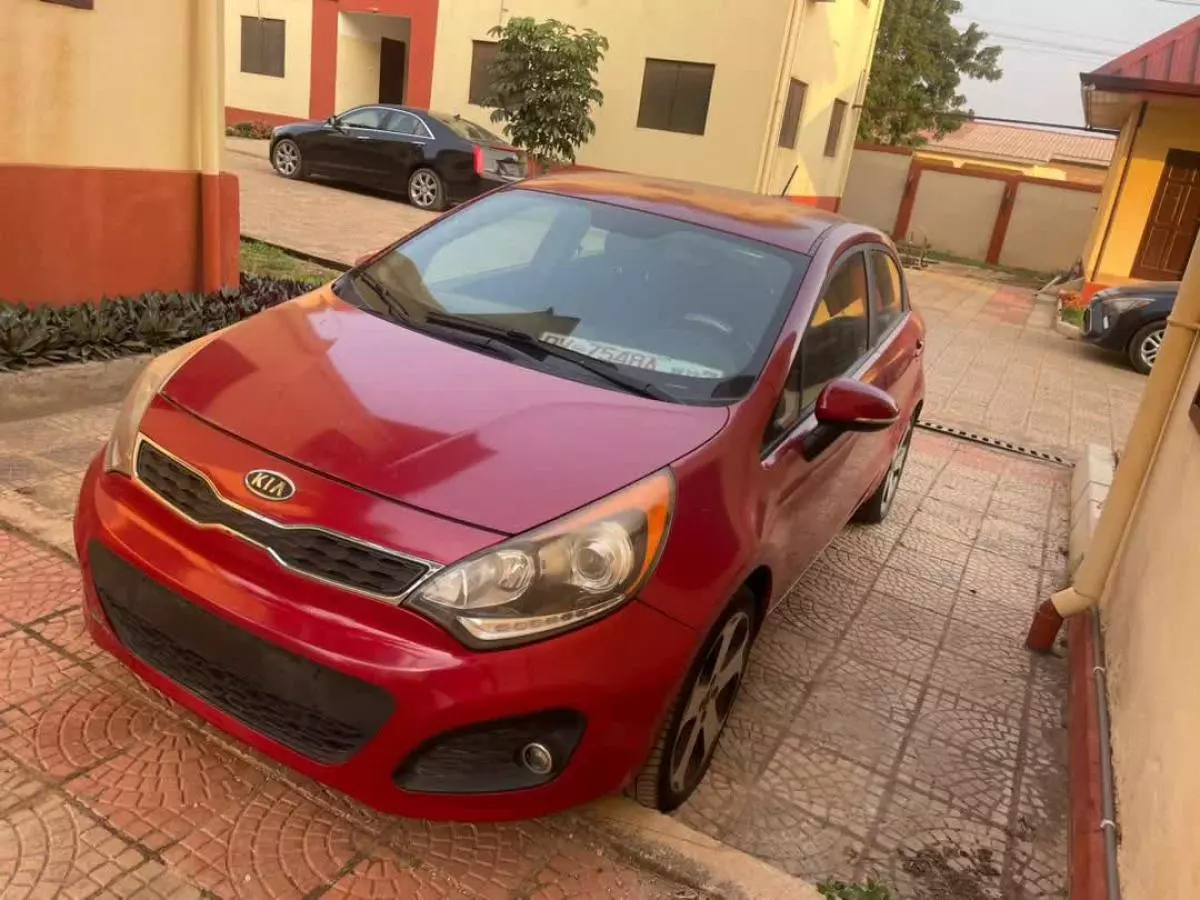 KIA Rio   - 2012