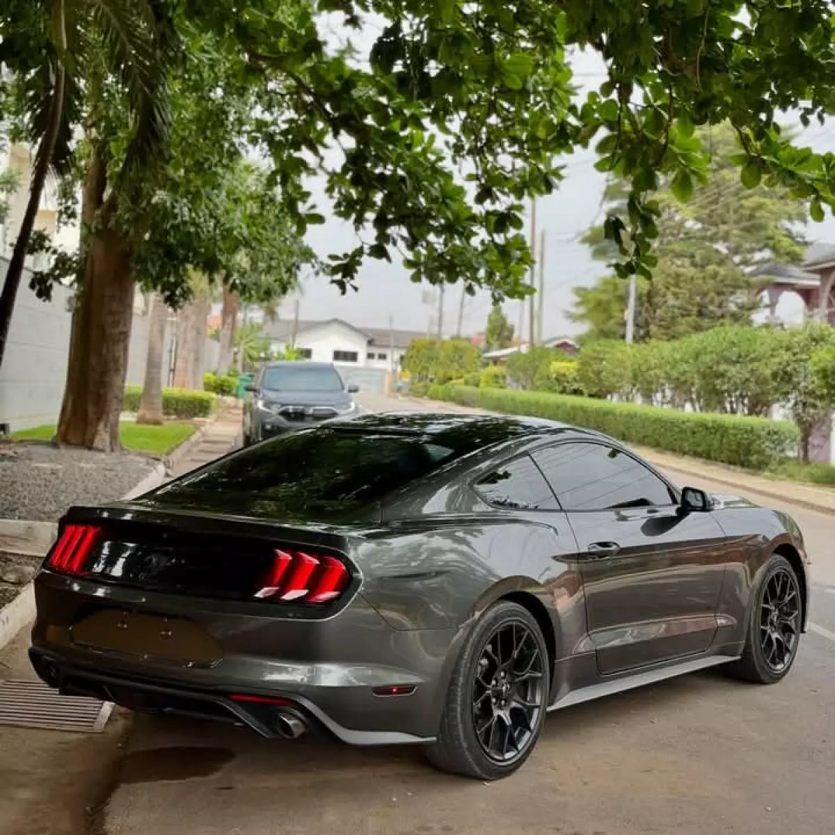 Ford Mustang   - 2018