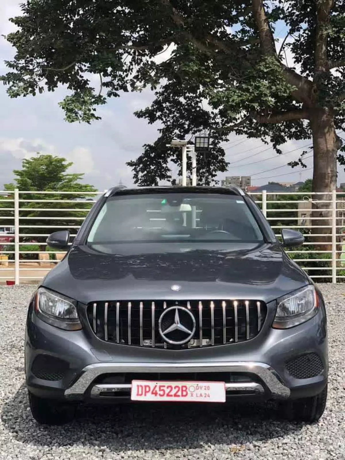 Mercedes-Benz GLC 300   - 2017