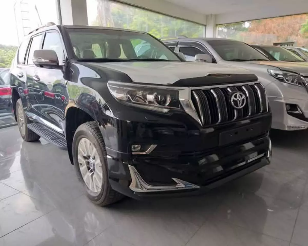 Toyota Prado VX   - 2023