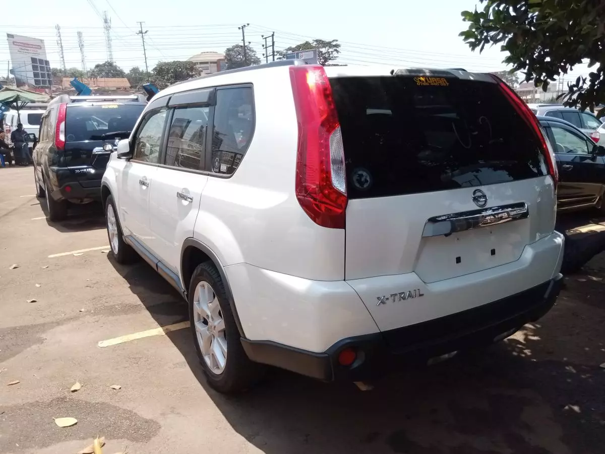 Nissan X-Trail   - 2012