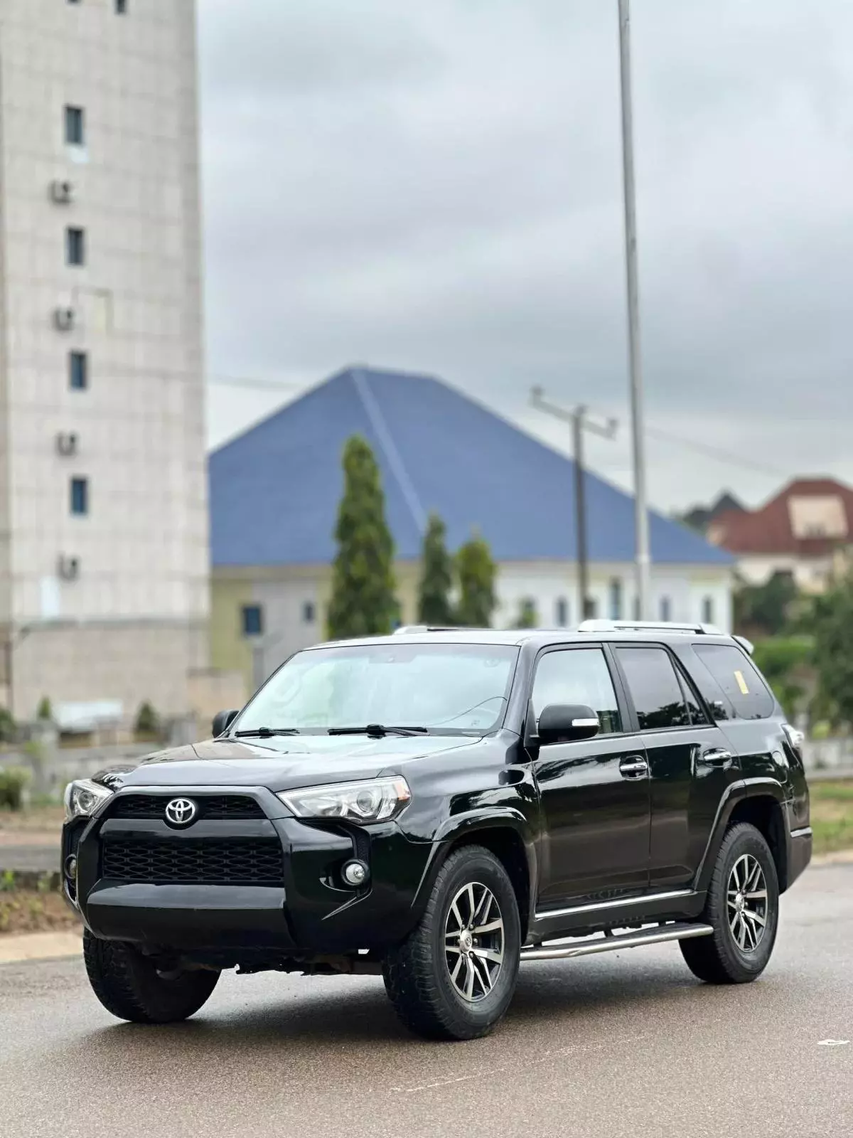 Toyota 4-Runner   - 2013