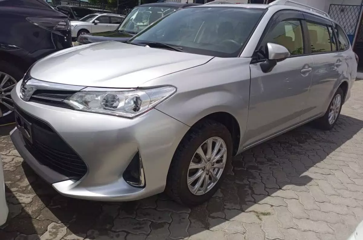 Toyota Fielder  - 2015